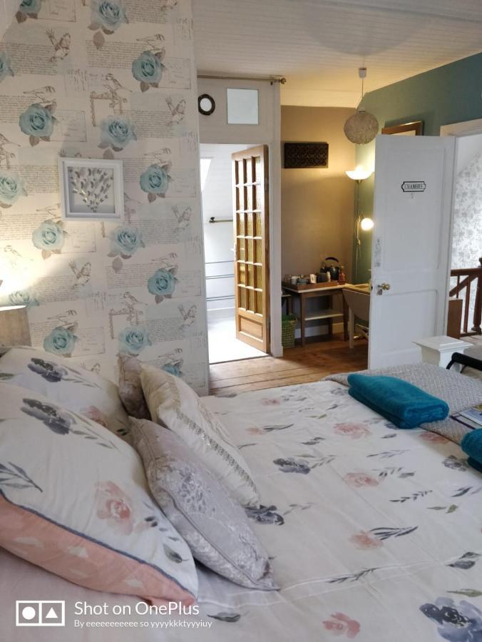 Maison Papillons Plomodiern Zewnętrze zdjęcie